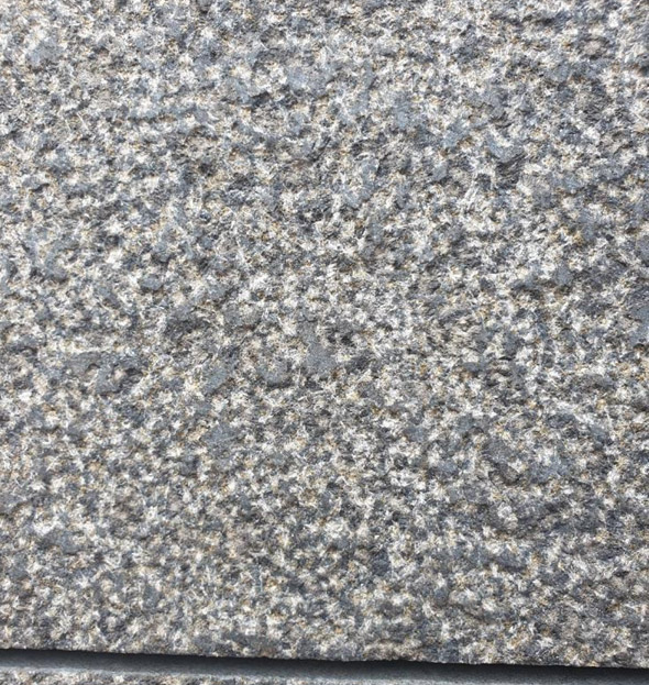 Granit brun